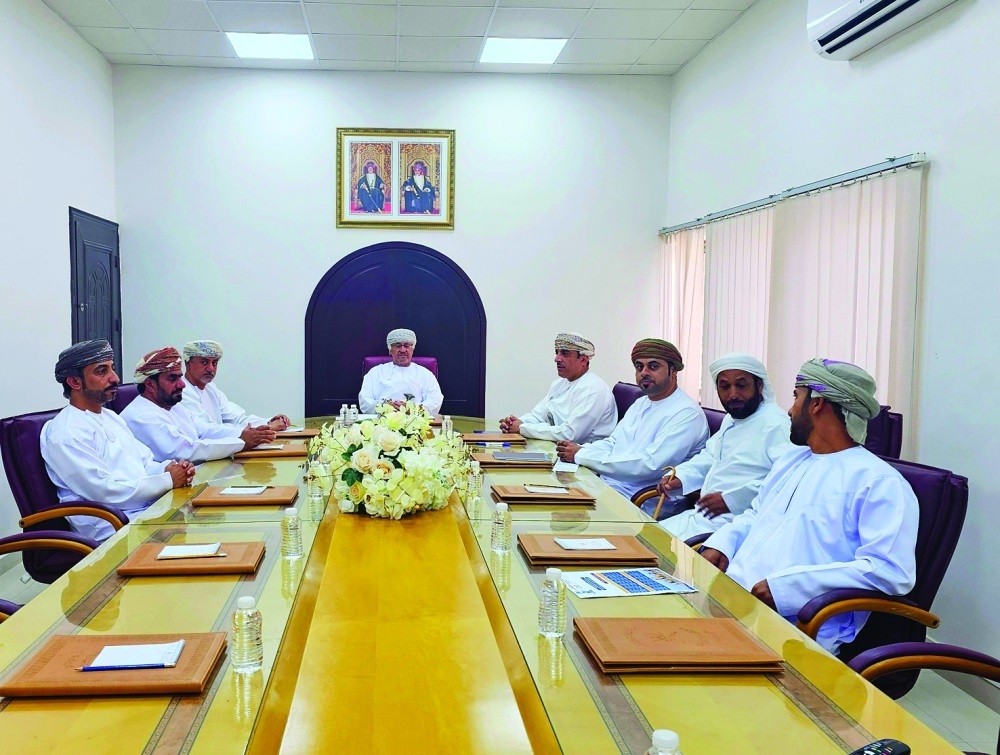 السبت .. انطلاق سباق الهجن بشمال الباطنة