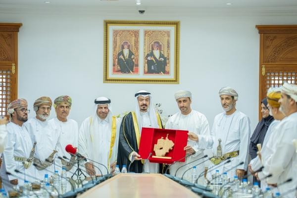 الاحتفال باختيار صحار ضيف شرف